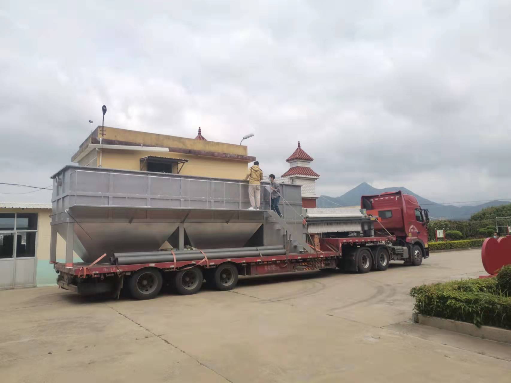 1651046446132410.jpg 1651046446132410.jpg